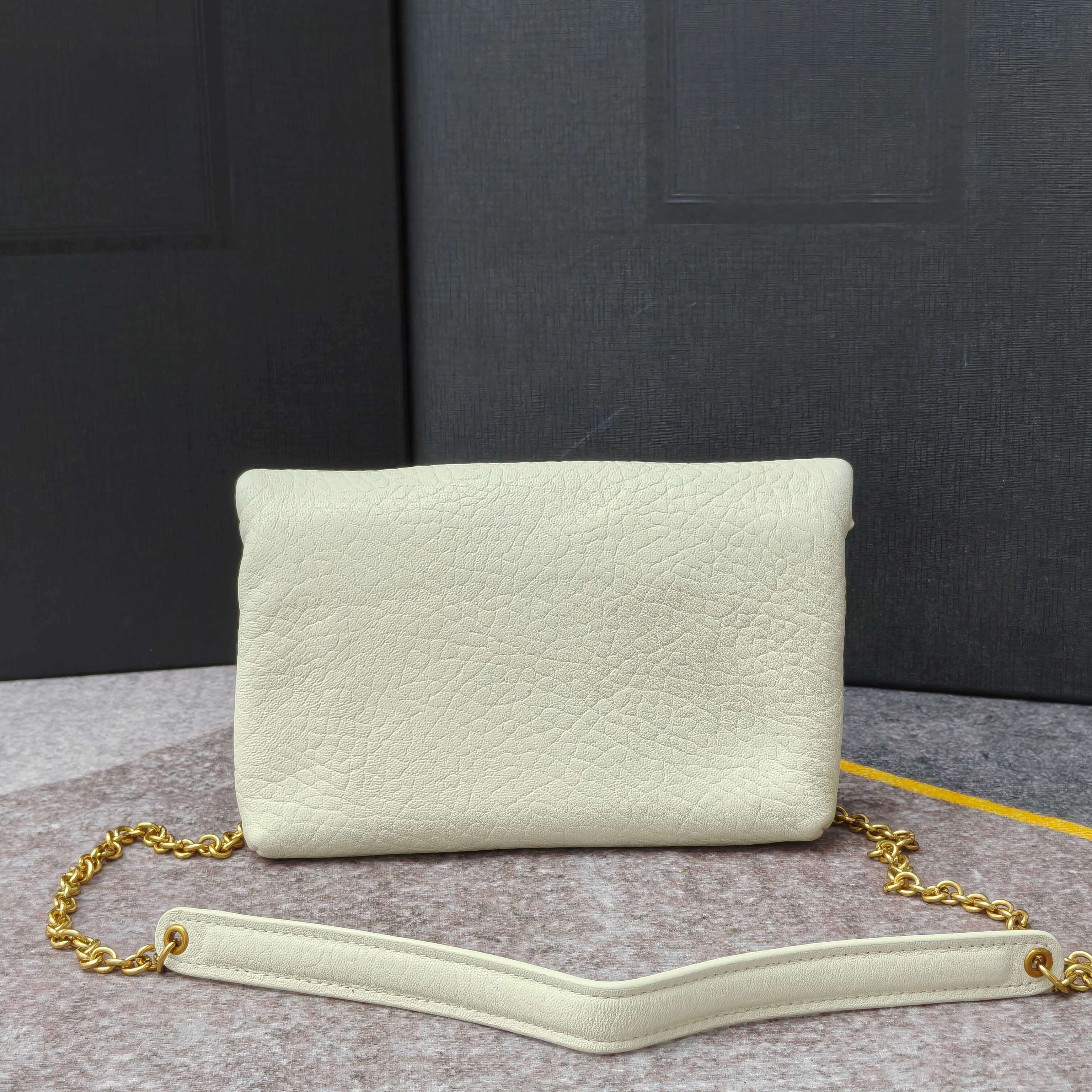 Leatherwork Workshop - Timeless Classic Universal Plain Grain Leather