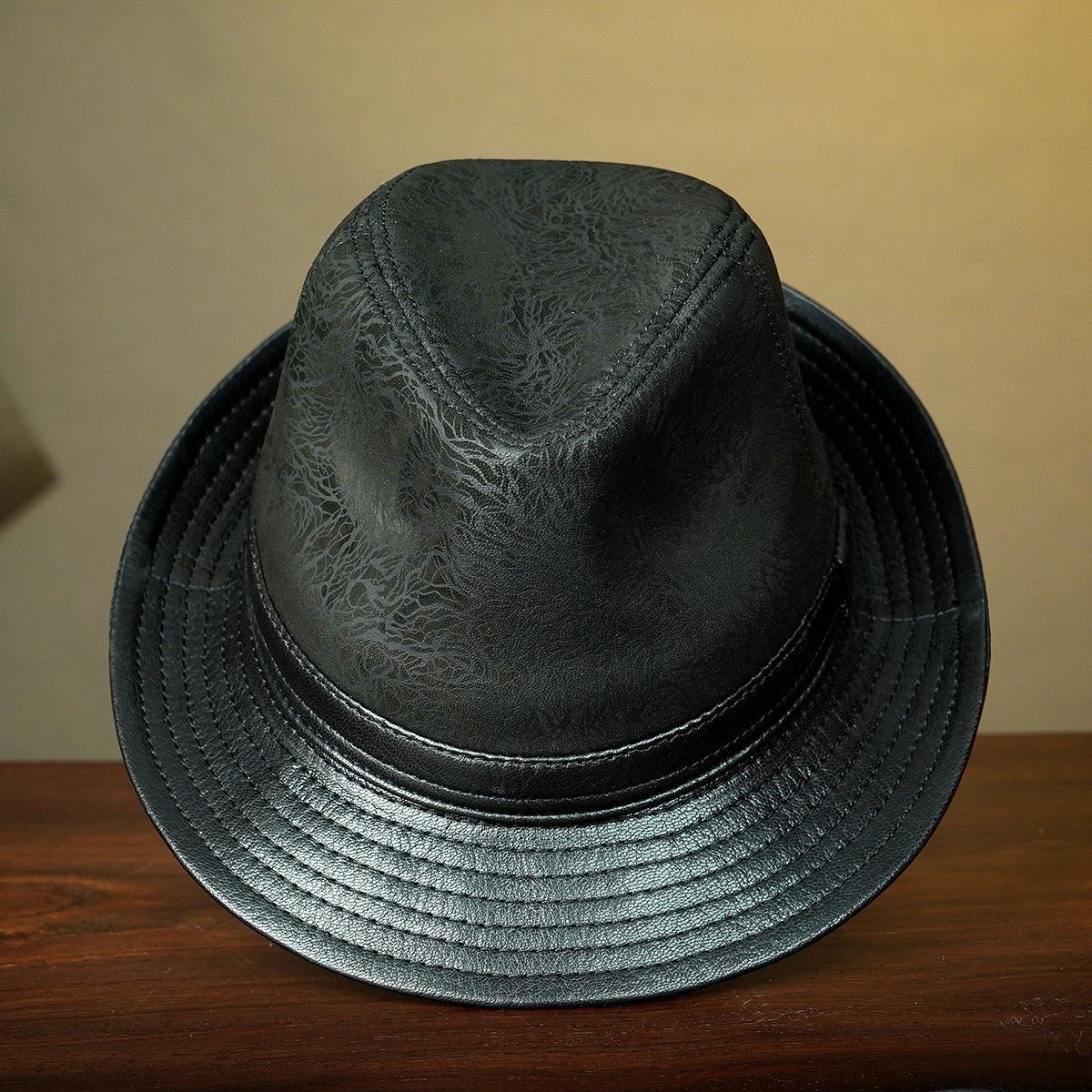 Shows Gentleman Retro High Qua - Leather Work Hat 评论和价格