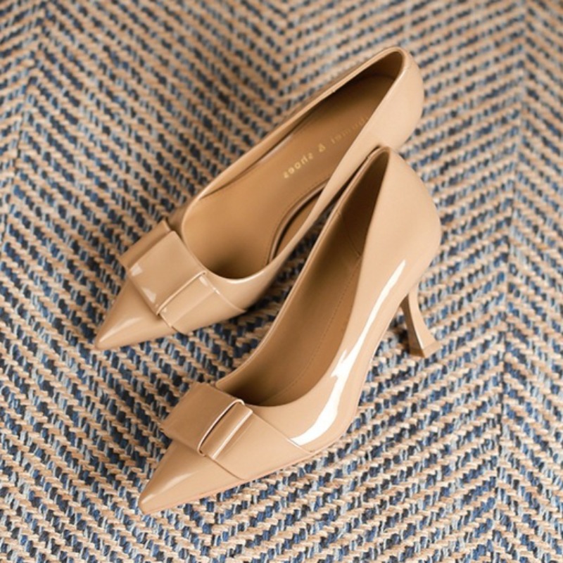 Heels for Ladies Pointed Stile - Leatherwork In French 评论和价格