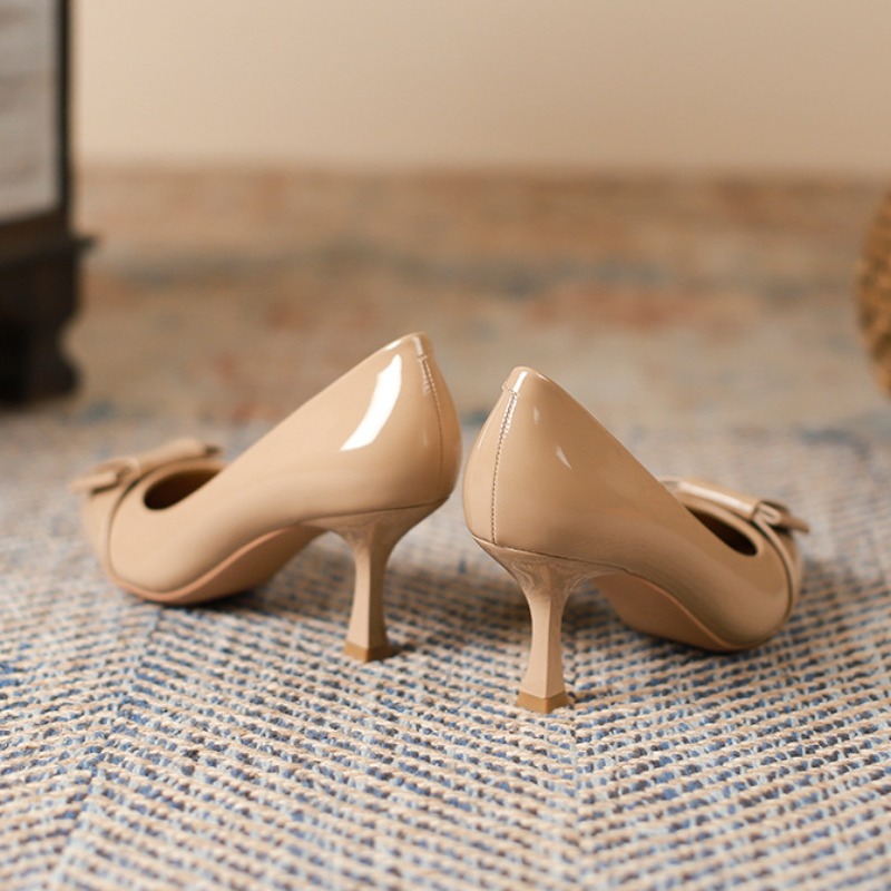 Heels for Ladies Pointed Stile - Leatherwork In French 评论和价格